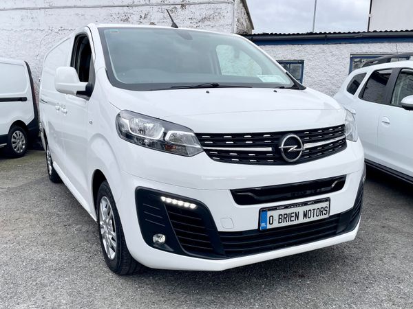 Opel Vivaro Sportive 50KWH Fully Electric LWB,2021 - Main image