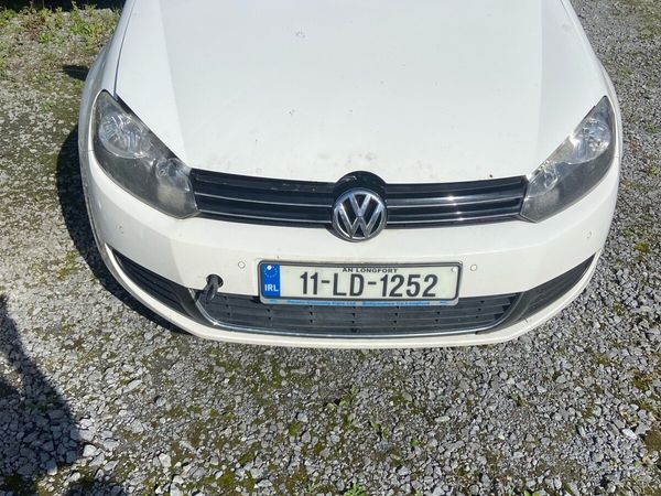 Car Parts VW Golf 1.6 TDI for breaking - Main image