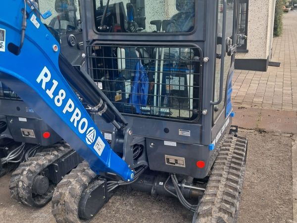 Rippa 1.8 tonne Mini excavators For Sale - Main image