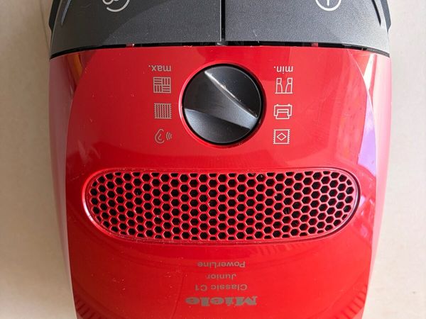Miele classic C1 junior vacum cleaner - Main image