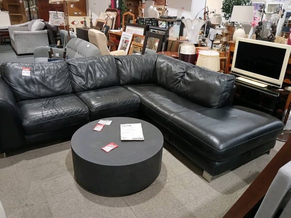 Black leather L Shape - Main image