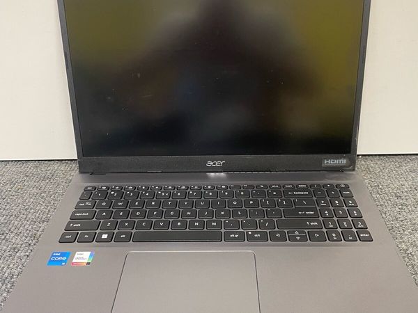 Acer Extensa 215 - Main image