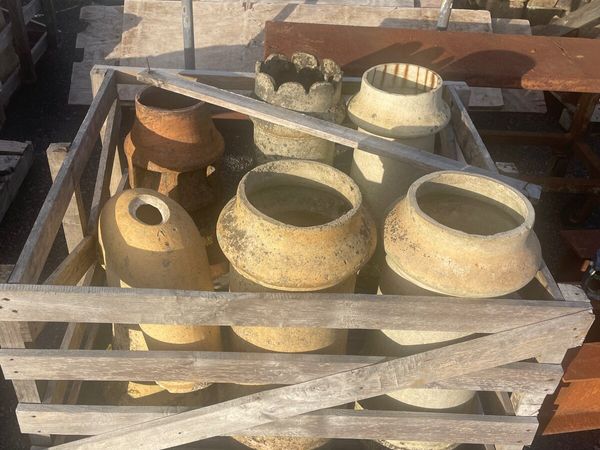 Old chimney pots - Main image
