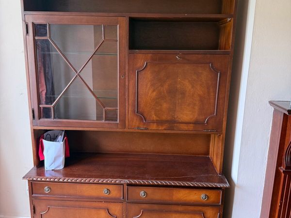 Two cabinets free of charge - Main image