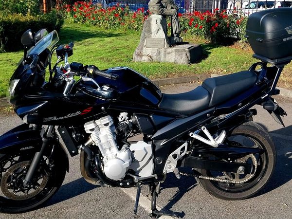 09 SUZUKI BANDIT 650 - Main image