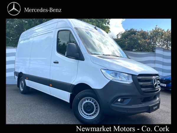 Mercedes-Benz Sprinter 215/36 PRO SPECIFICATION 2. - Main image