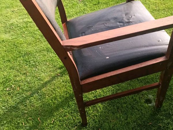 Chair 💺 - Main image