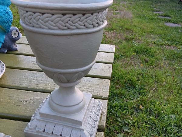 Vintage pots - Main image