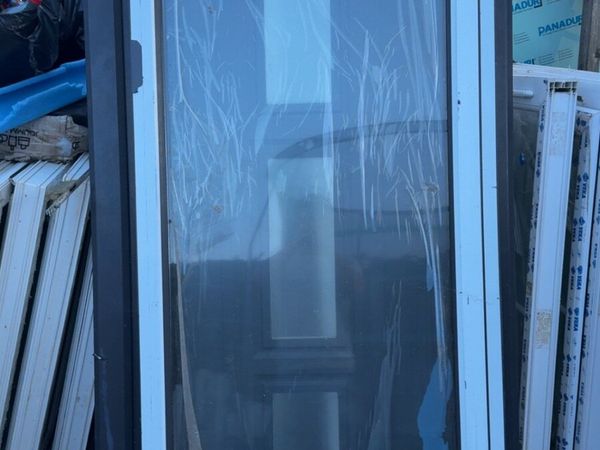 PVC door - Main image