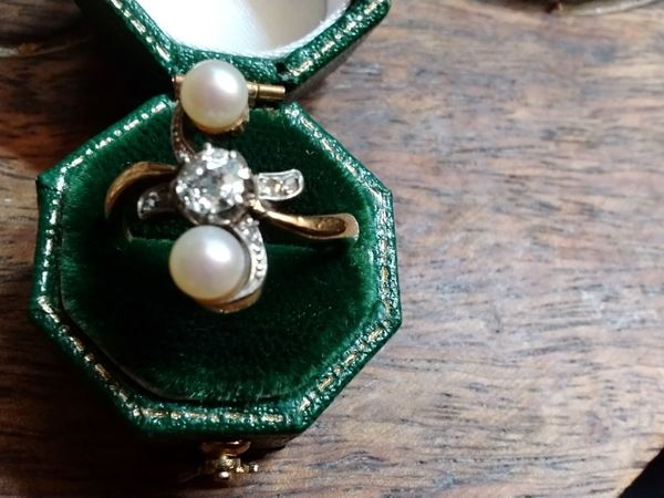 18ct & platinum Diamond & pearl Victorian ring M - Main image