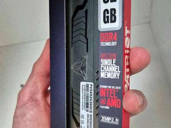 DDR4 RAM: 32GB, 3600MHz, CL18, NEW - Main image