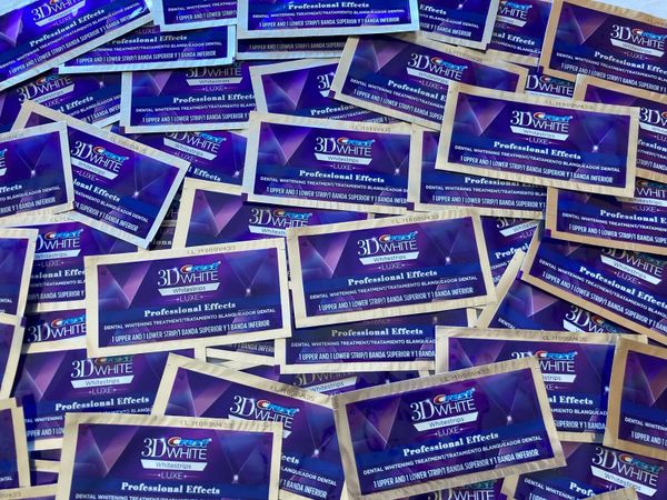 Crest 3D Teeth Whitening Strips - Main image
