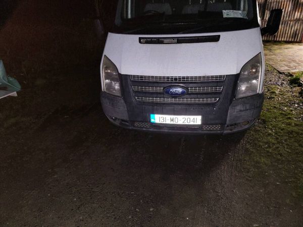 131 Ford transit 2.2lt bwd needs work - Main image