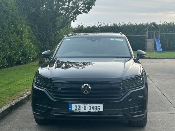 VW TOUAREG CREW CAB - Main image