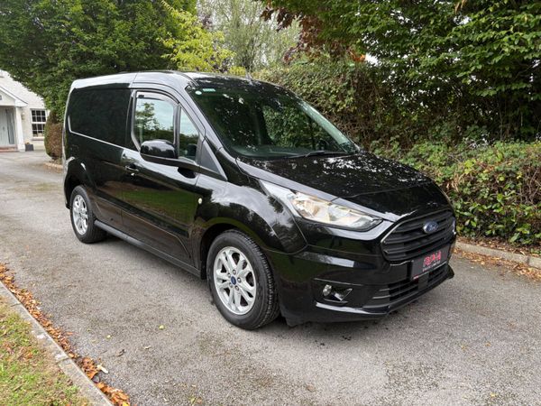 Ford Transit Connect Limited (Finance available) - Main image