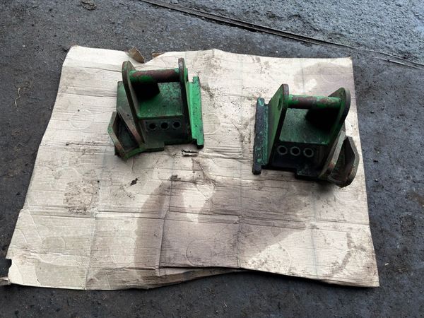 Bomford axle brackets - Main image