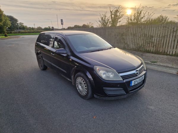 2007 opel Astra van - Main image