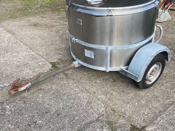 Mobile milk tank - Main image