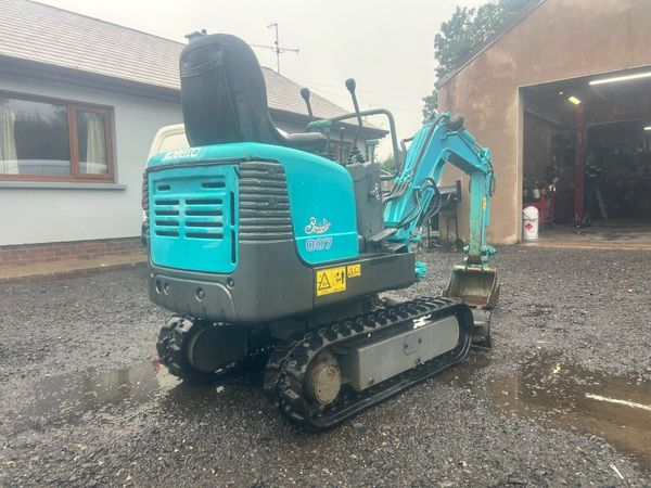 Kobelco Sk007 Mini digger 1379 Hours - Main image