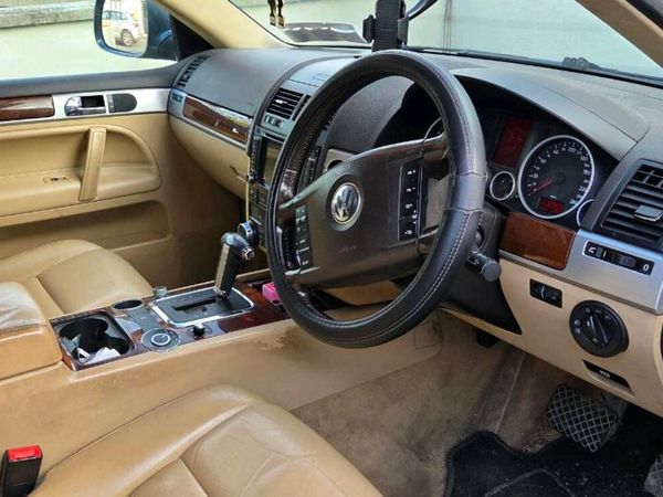 Vw Touareg 3.0 V6 tdi - Main image