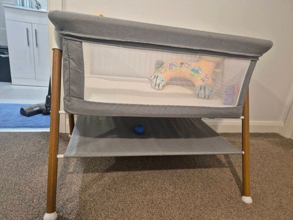 Baby Crib - Main image