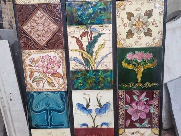 Extensive collection of original tiles - Main image