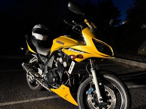 Yamaha Fazer 600 - Main image