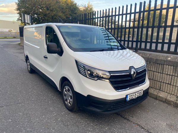 Renault Trafic 2022 - Main image