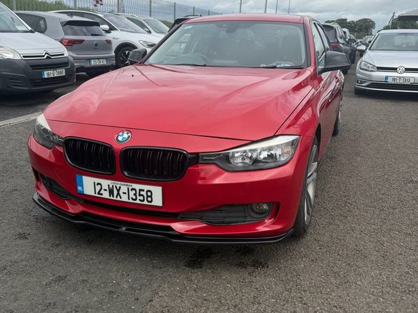318d BMW 2012 - Main image