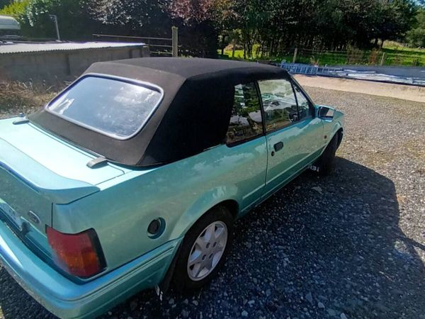 Ford cabriolet xR31 2 door - Main image