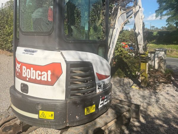 Bobcat E26 - Main image