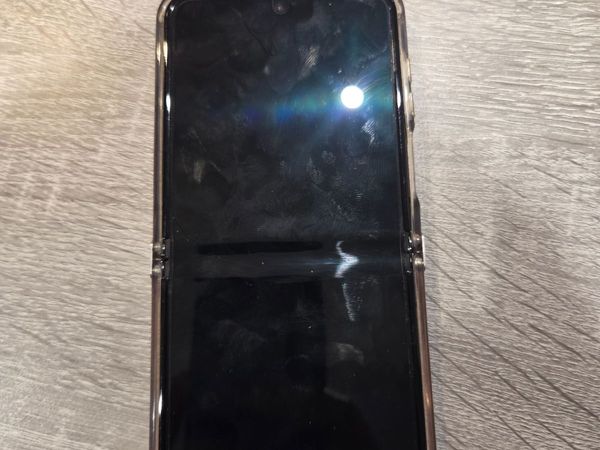 Phone - Main image