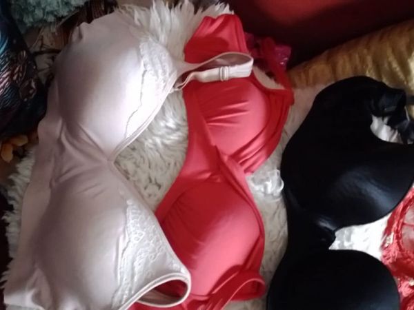 Crossdresser?lingerie. Regular clothes - Main image