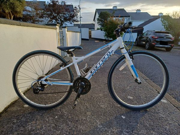 26 inch Carrera Saruna Aluminium Kids Hybrid bike - Main image