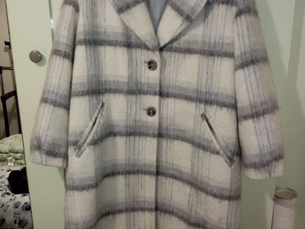 Winter Coat - Main image