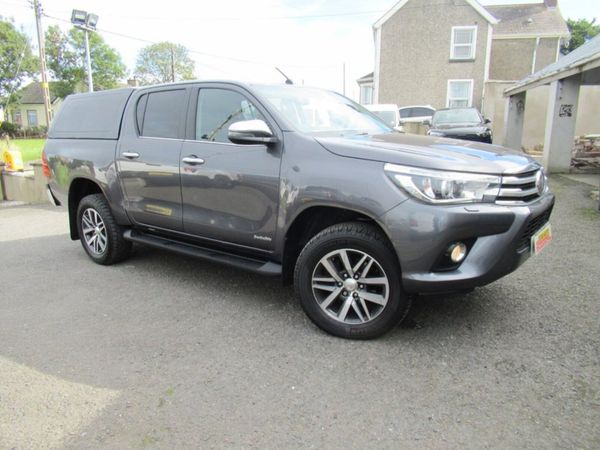 2.4 D-4D Invincible Pickup Double Cab 4dr Diesel A - Main image
