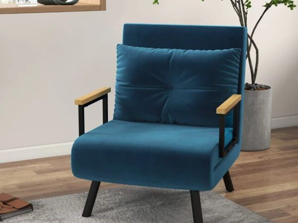 Relax chair in Scandinavian design, recliner, read - Main image