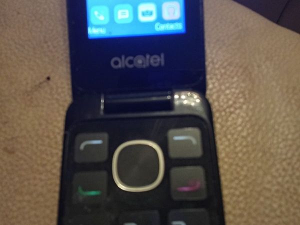 Alcatel flip phone in new condition  unlocked - Main image