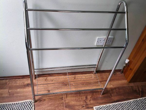 New towel rail - Main image