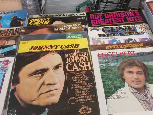 Records for sale - Main image