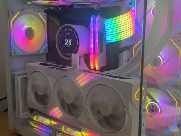 RTX 5070 / i5-14600KF White Gaming PC – 32GB DDR5. - Main image