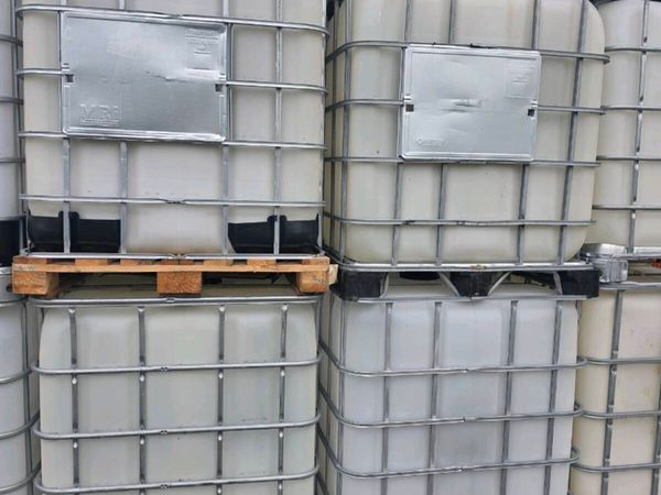 IBC TANKS LIKE NEW - Main image
