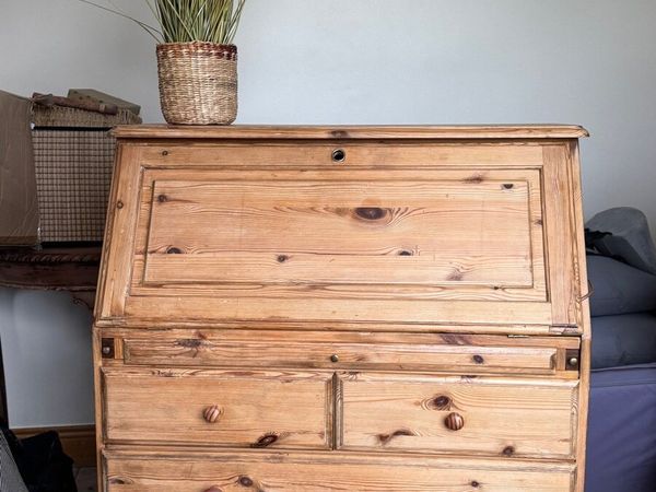 Solid Pine secretary desk by Ducal "Victoria" - Main image