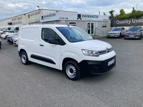 Citroen Berlingo 2022 - Main image