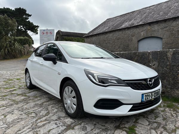 2022 Opel Astra CDTI Low KLM’s Includes VAT - Main image