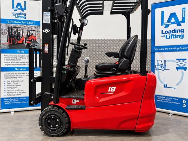 Electric Forklift - Main image
