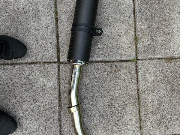 Yamaha R1 Delkevic exhaust - Main image