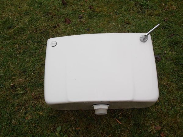 Toilet Cistern - Main image