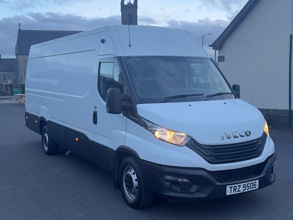 Iveco 2022 Daily Hi-Matic LWB - Main image