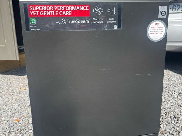 LG free standing TrueSteam Dishwasher - Main image